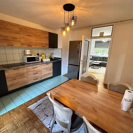 Olympic Pearl With Balcony And Free Parking